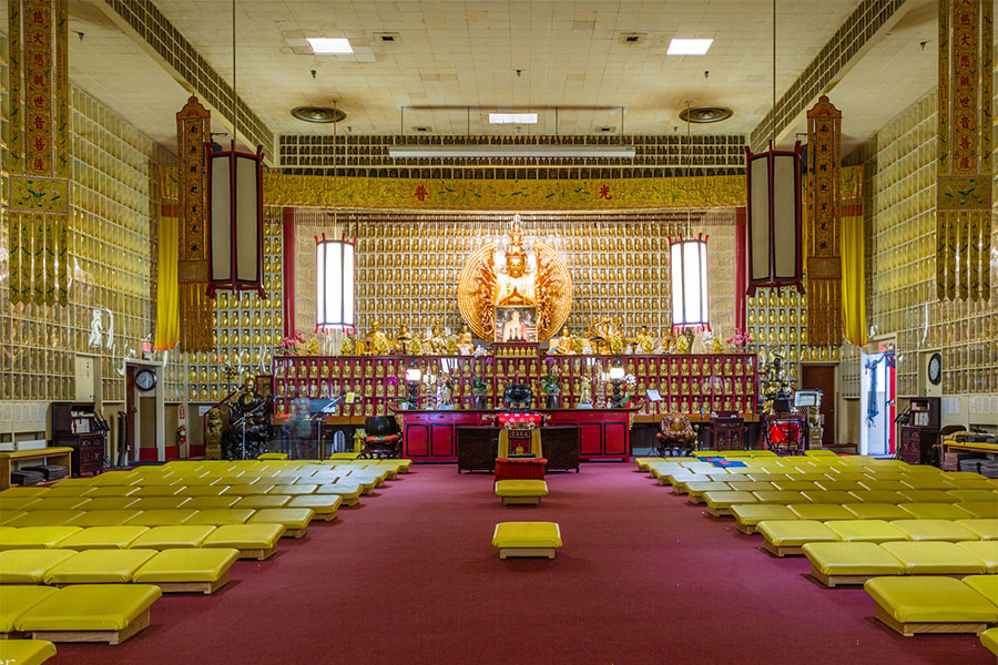 Tour Hành Hương đến Chùa Vạn Phật ngày giỗ Hòa Thượng Tuyên Hóa