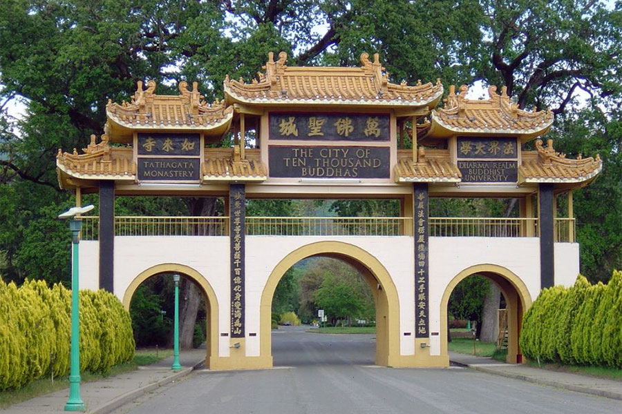 Tour Pilgrimage to The Van Phat temple in the memorial day of Tuyen Hoa Most Ven