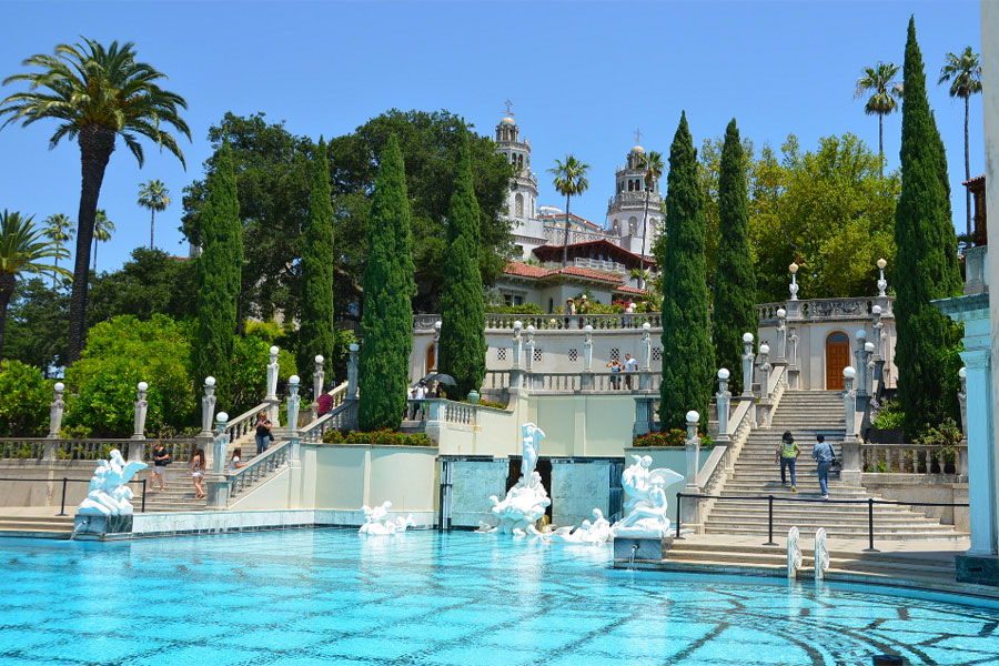 Hearst Castle Tour - Exploring personal collection of ancient art and relics 